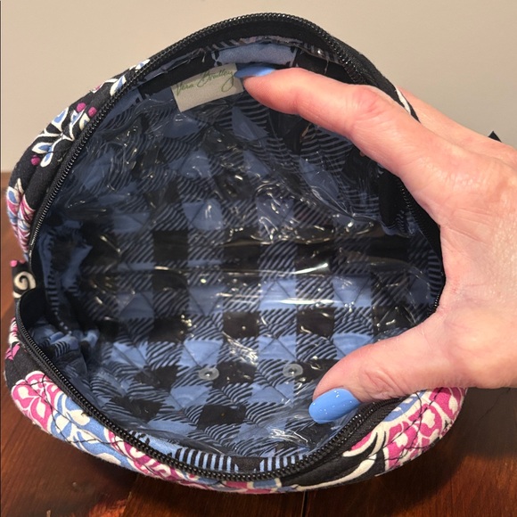 Vera Bradley Medium Cosmetic Bag Alpine Floral - Picture 10 of 12